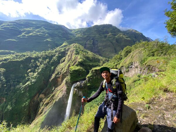https://rinjanifuntastic.com/product/trekking-sembalun-torean/