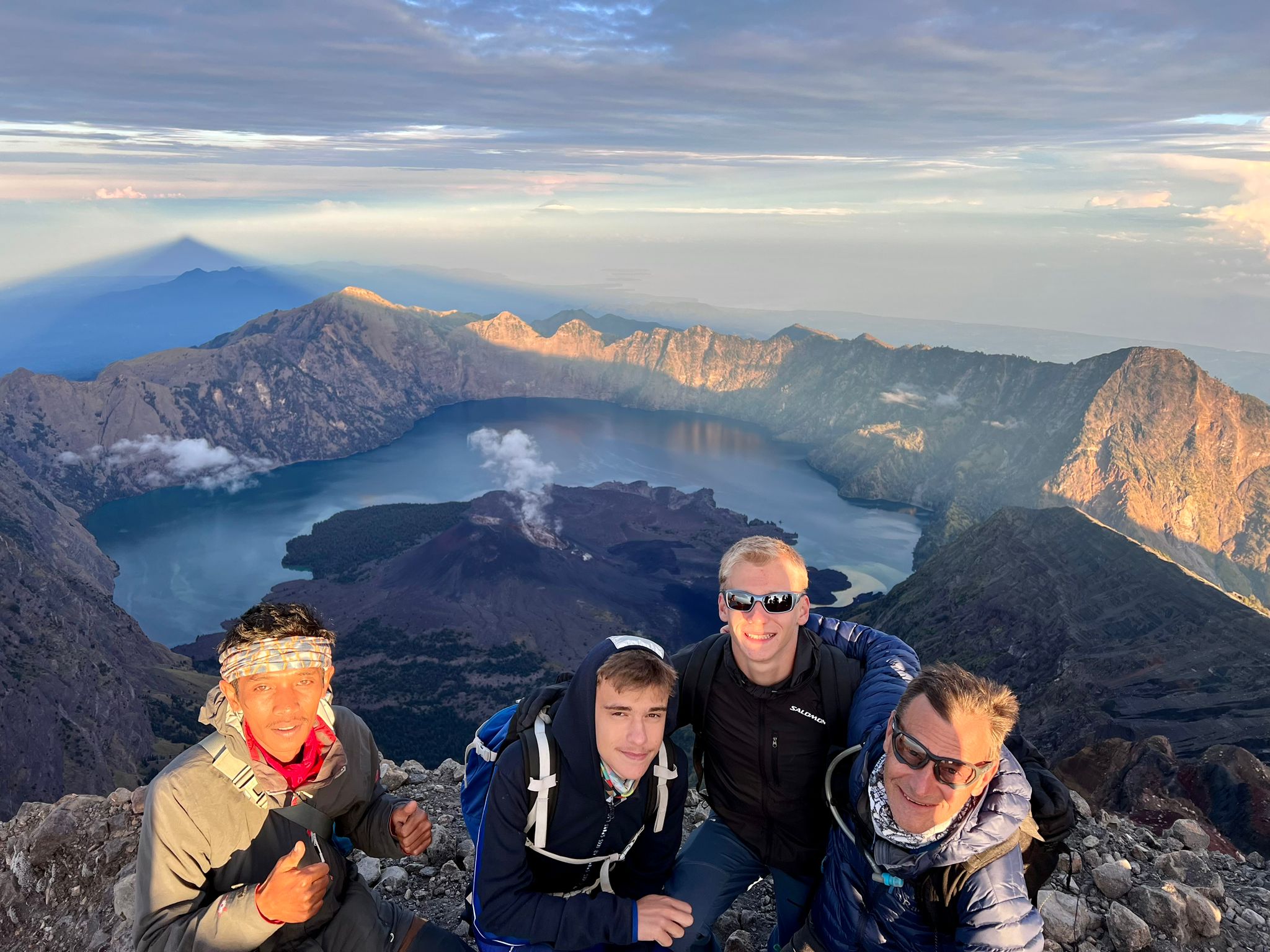Rinjani Funtastic Trekking Service (80), Challenging Summit Rinjani 3726 MASL